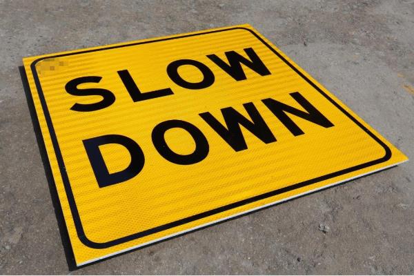 交通標(biāo)志牌鋁板檢測(cè)報(bào)告 道路交通標(biāo)志板及支撐件質(zhì)量檢測(cè)機(jī)構(gòu)